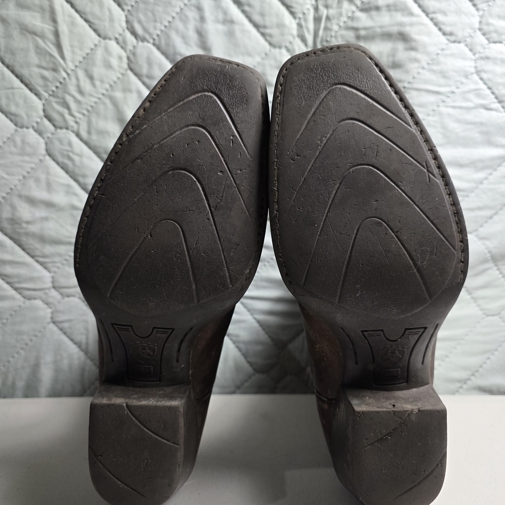 Ariat Legend Phoenix  Western Cowboy Boots Square Toe 10002310 
Size 11.5D - Picture 10 of 12